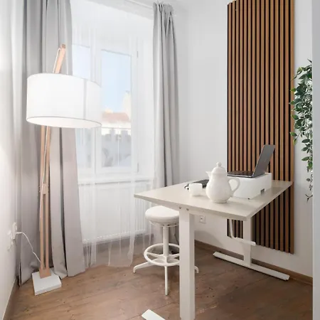 Days - Cozy With Workspace
